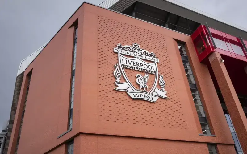 بديل كوناتي.. أول صفقات إيراولا في ليفربول بـ40 مليون يورو
